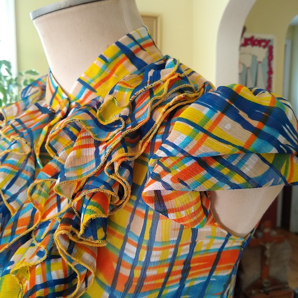 💐Super Colorful Ruffle Front Dress💐 - Picture 6 of 8